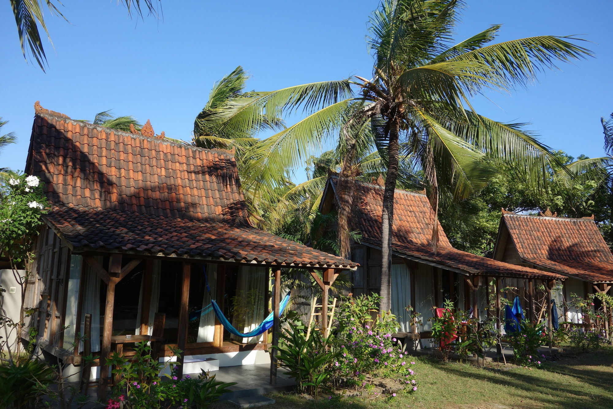 Coconut Garden Resort Гили Траванган Экстерьер фото